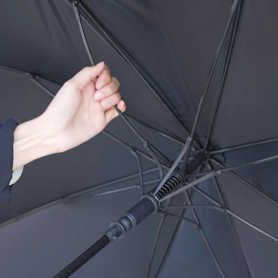 티타늄 은에서 민첩한 공급 체인 사용자 정의를위한 골프 직선 풍선 보호 우산