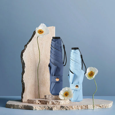 자외선 보호 성인용 탄소 섬유 우산 가볍고 휴대성 있는 삼중 접기