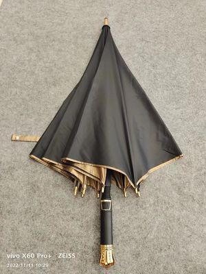 직선 패턴 골프 사이즈 EVA 부드러운 손잡이와 은 코팅을 가진 비 우산